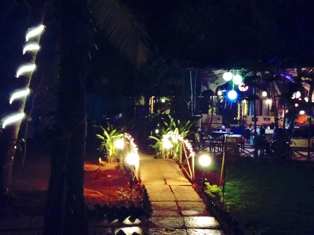 Zostel Goa Hostel Calangute Exterior photo